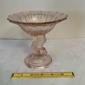 Fish design pink glass dish